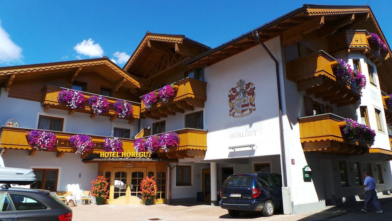 Hotel Hörlgut Maria Alm am Steinernen Meer Exterior foto